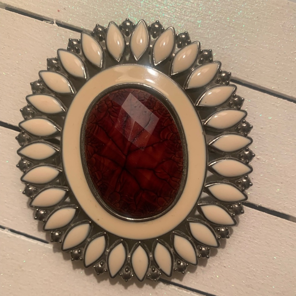 Vintage Style Dress Clip with Brown and Cream Accents